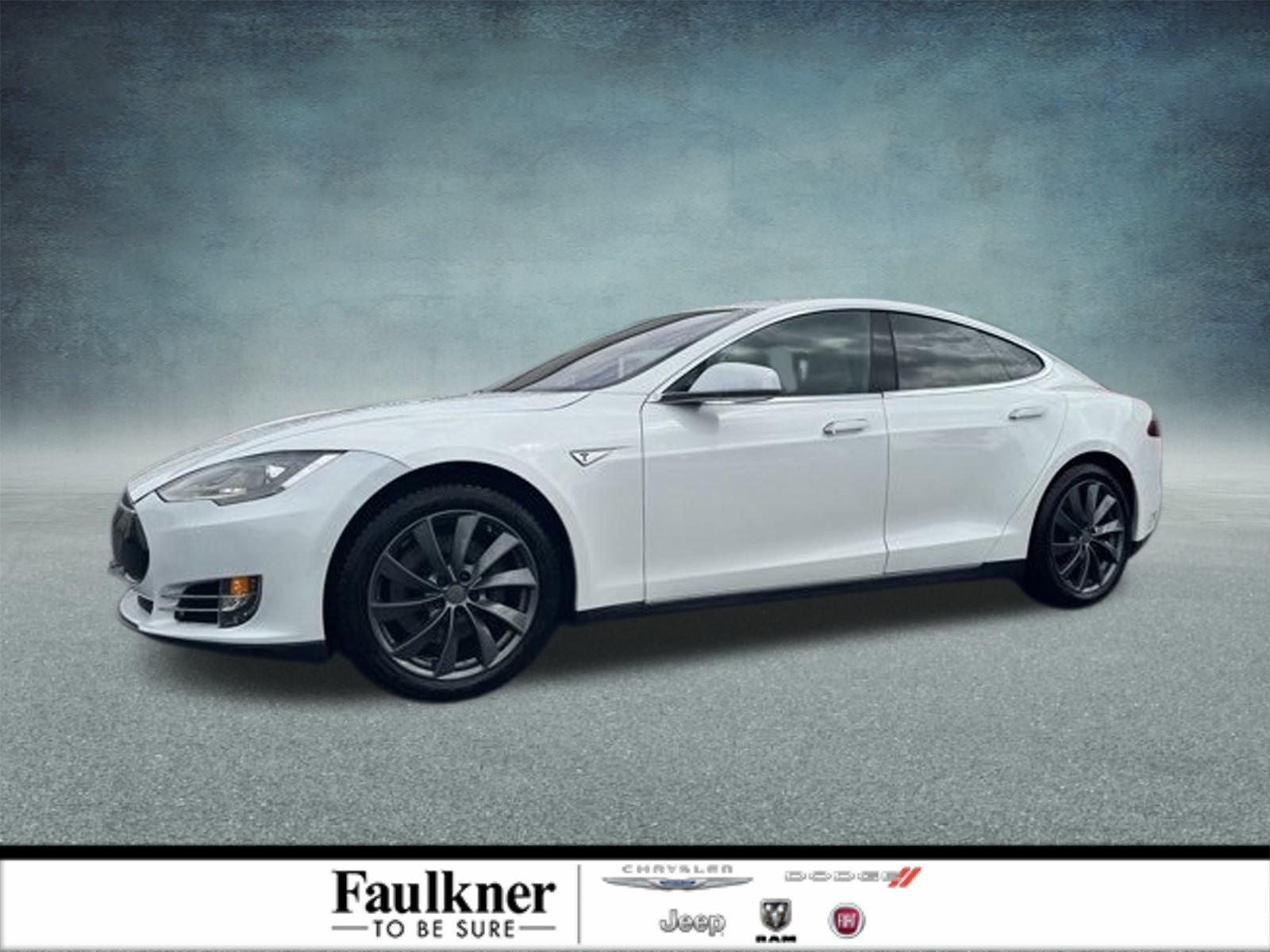 2015 Tesla Model S Vehicle Photo in Mechanicsburg, PA 17050-1707