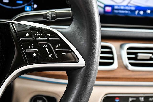 2024 Mercedes-Benz GLE Vehicle Photo in DALLAS, TX 75235