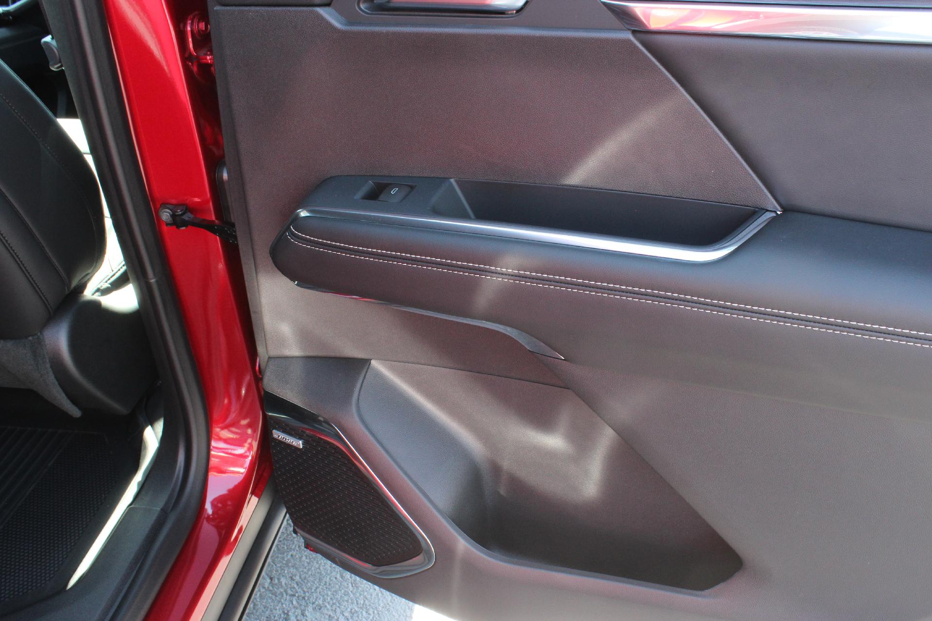 2025 GMC Acadia Vehicle Photo in AURORA, CO 80012-4011