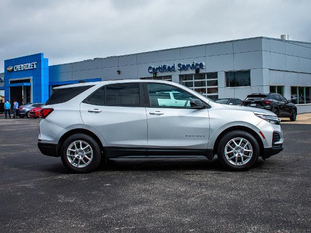 2022 Chevrolet Equinox Vehicle Photo in MADISON, IN 47250-1611