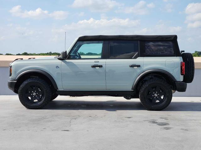 2022 Ford Bronco Vehicle Photo in DALLAS, TX 75209