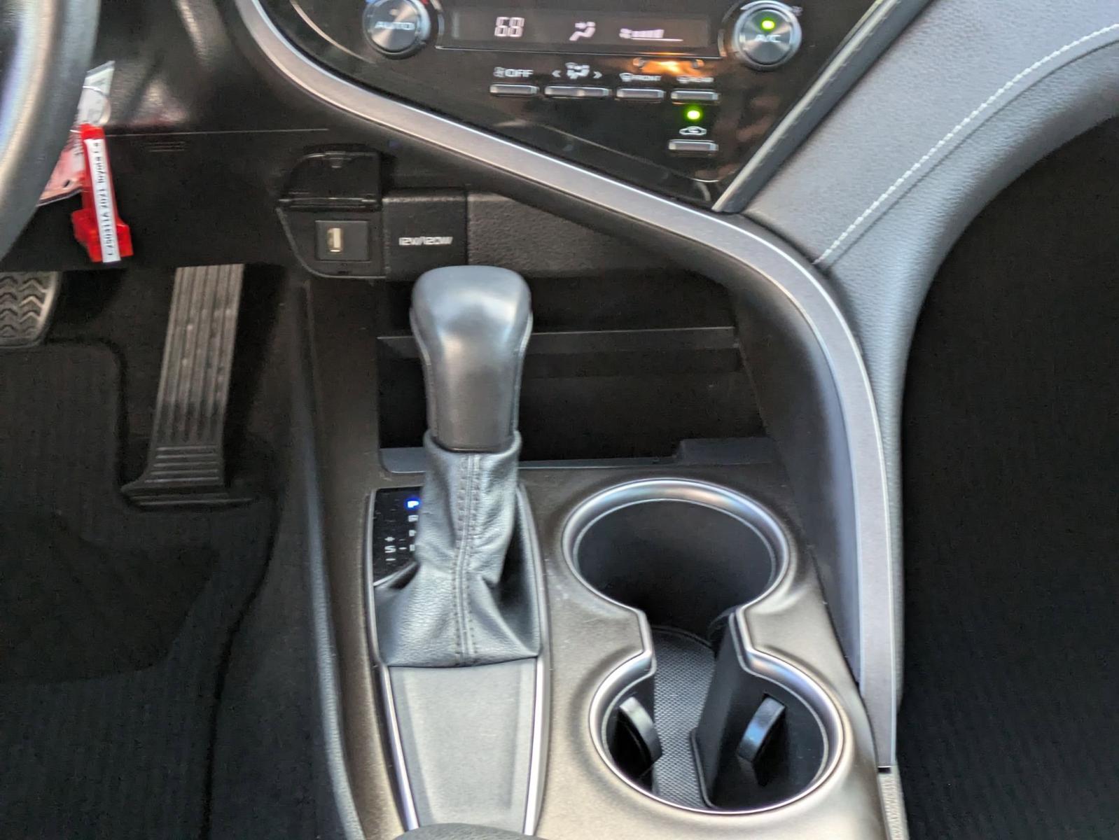 2021 Toyota Camry Vehicle Photo in SELMA, TX 78154-1460