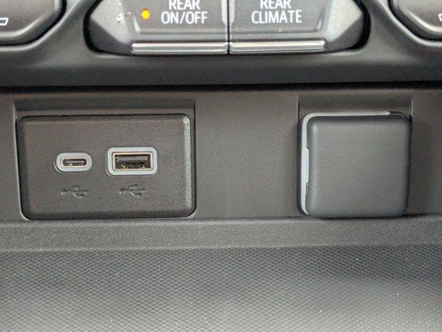 2024 Chevrolet Tahoe Vehicle Photo in BRUNSWICK, GA 31525-1881