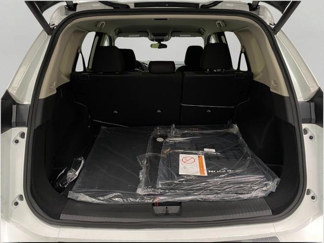 2025 Nissan Rogue Vehicle Photo in Appleton, WI 54913