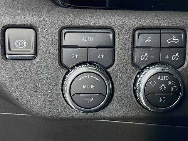 2026 GMC Sierra 1500 Vehicle Photo in PUYALLUP, WA 98371-4149