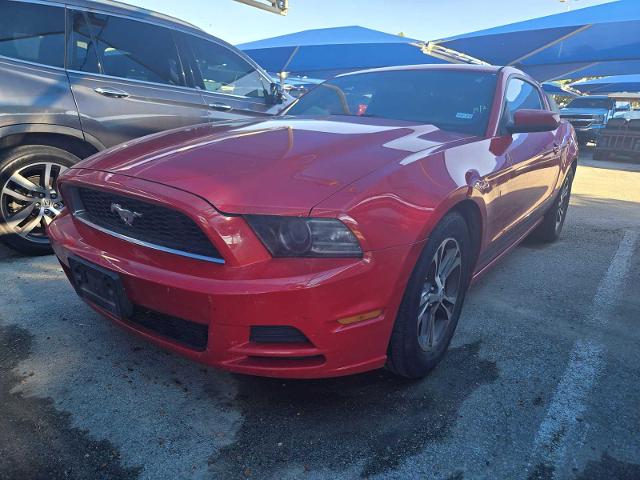 2014 Ford Mustang Vehicle Photo in DENTON, TX 76210-9321