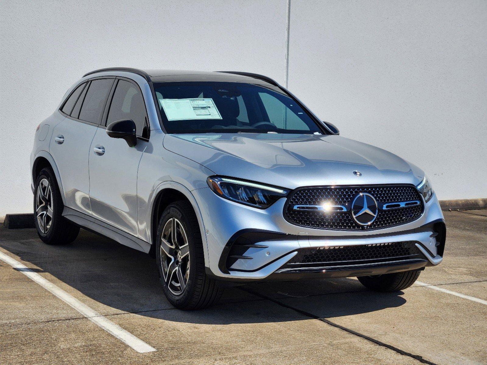 2025 Mercedes-Benz GLC Vehicle Photo in HOUSTON, TX 77079