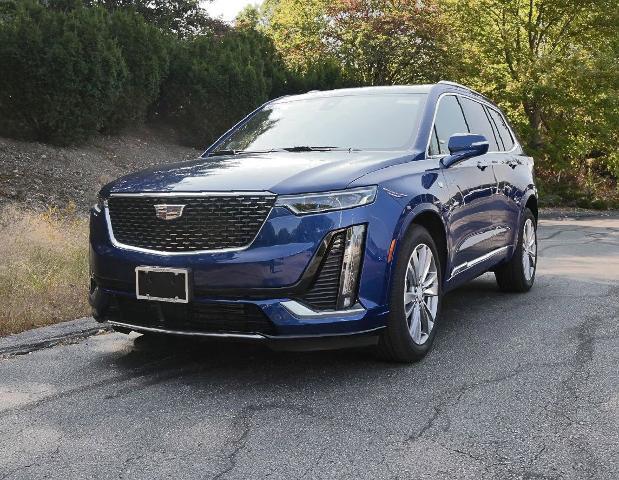 2024 Cadillac XT6 Vehicle Photo in NORWOOD, MA 02062-5222