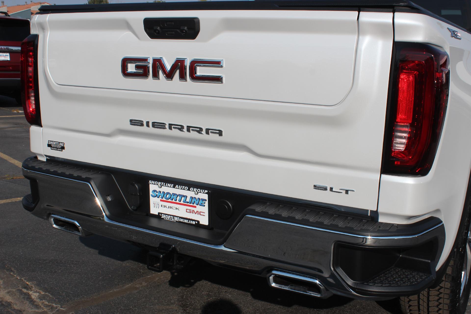 2025 GMC Sierra 1500 Vehicle Photo in AURORA, CO 80012-4011