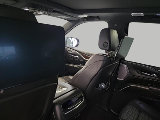 2022 Cadillac Escalade Vehicle Photo in APPLETON, WI 54914-4656