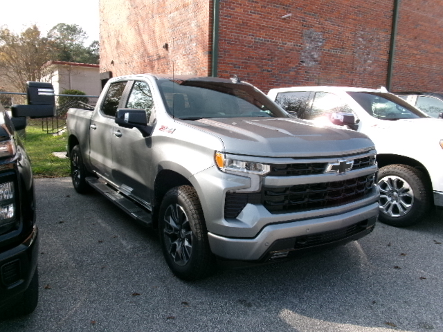 Chevrolet Silverado 1500's photo