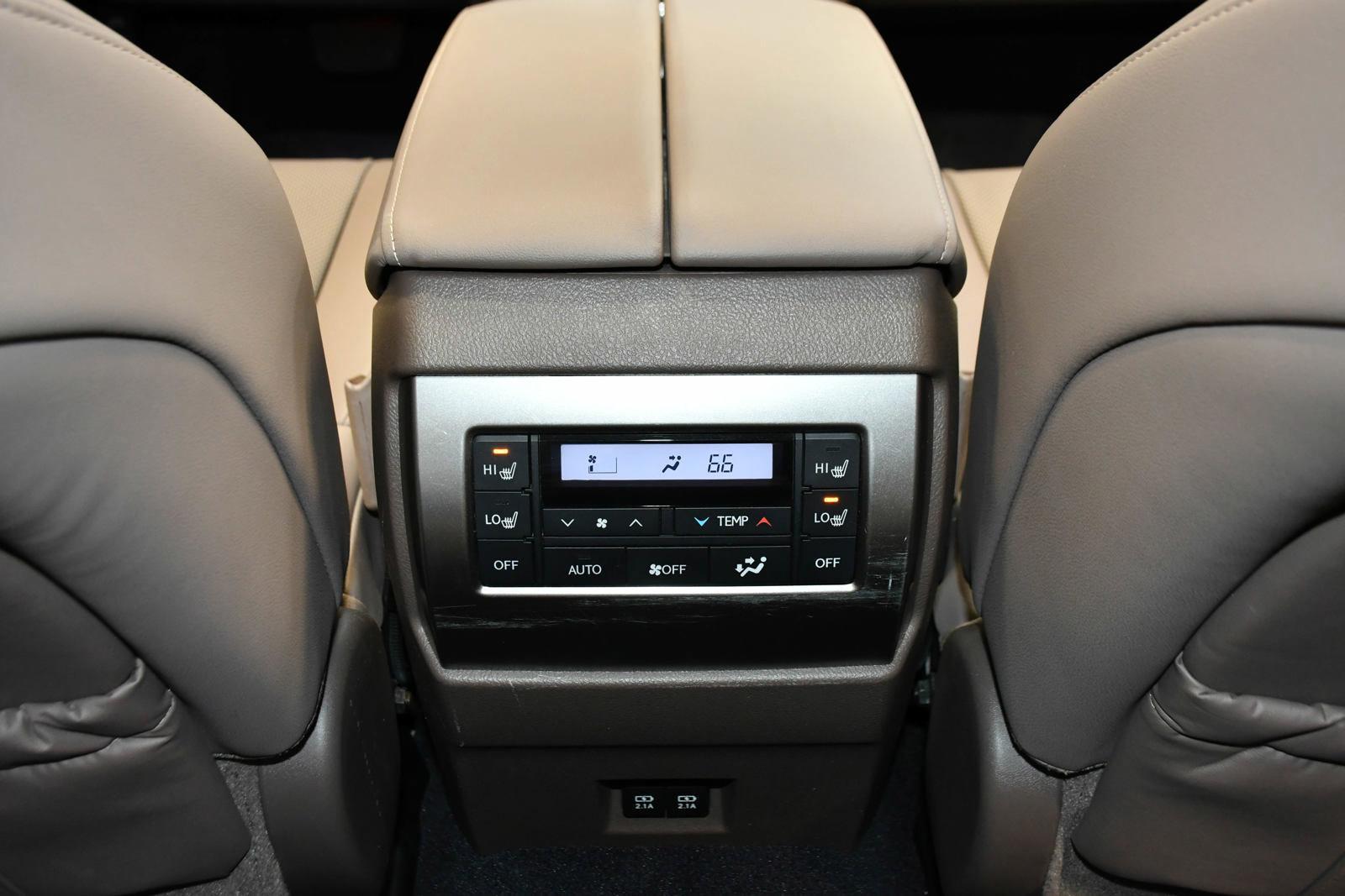 2023 Lexus GX 460 Vehicle Photo in DALLAS, TX 75235