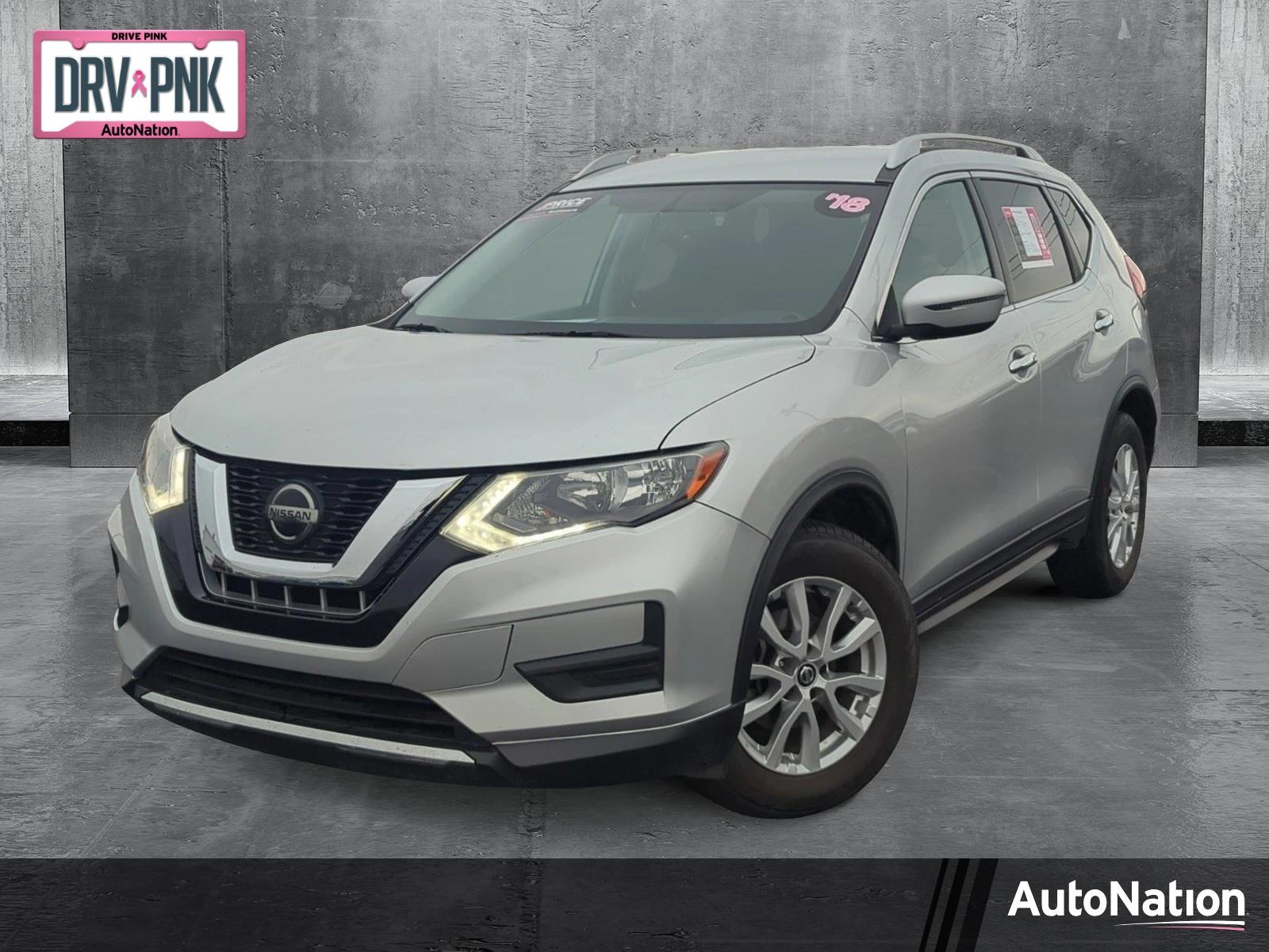 2018 Nissan Rogue Vehicle Photo in Memphis, TN 38128