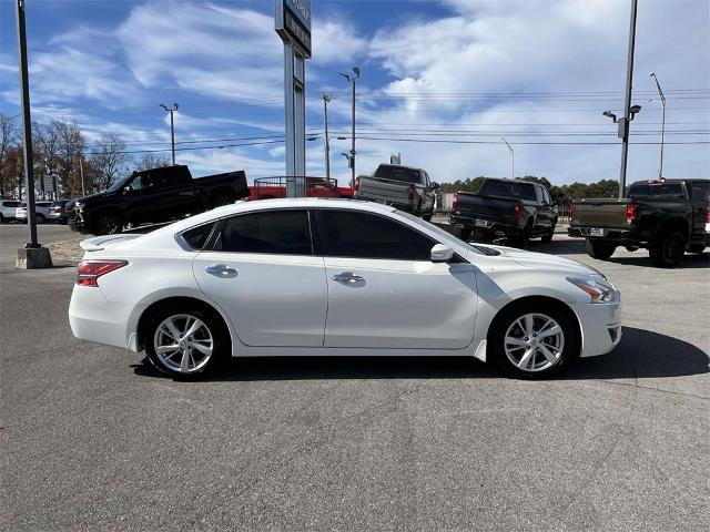 2013 Nissan Altima Vehicle Photo in ALCOA, TN 37701-3235