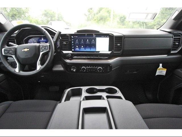 2024 Chevrolet Silverado 1500 Vehicle Photo in ROSENBERG, TX 77471-5675