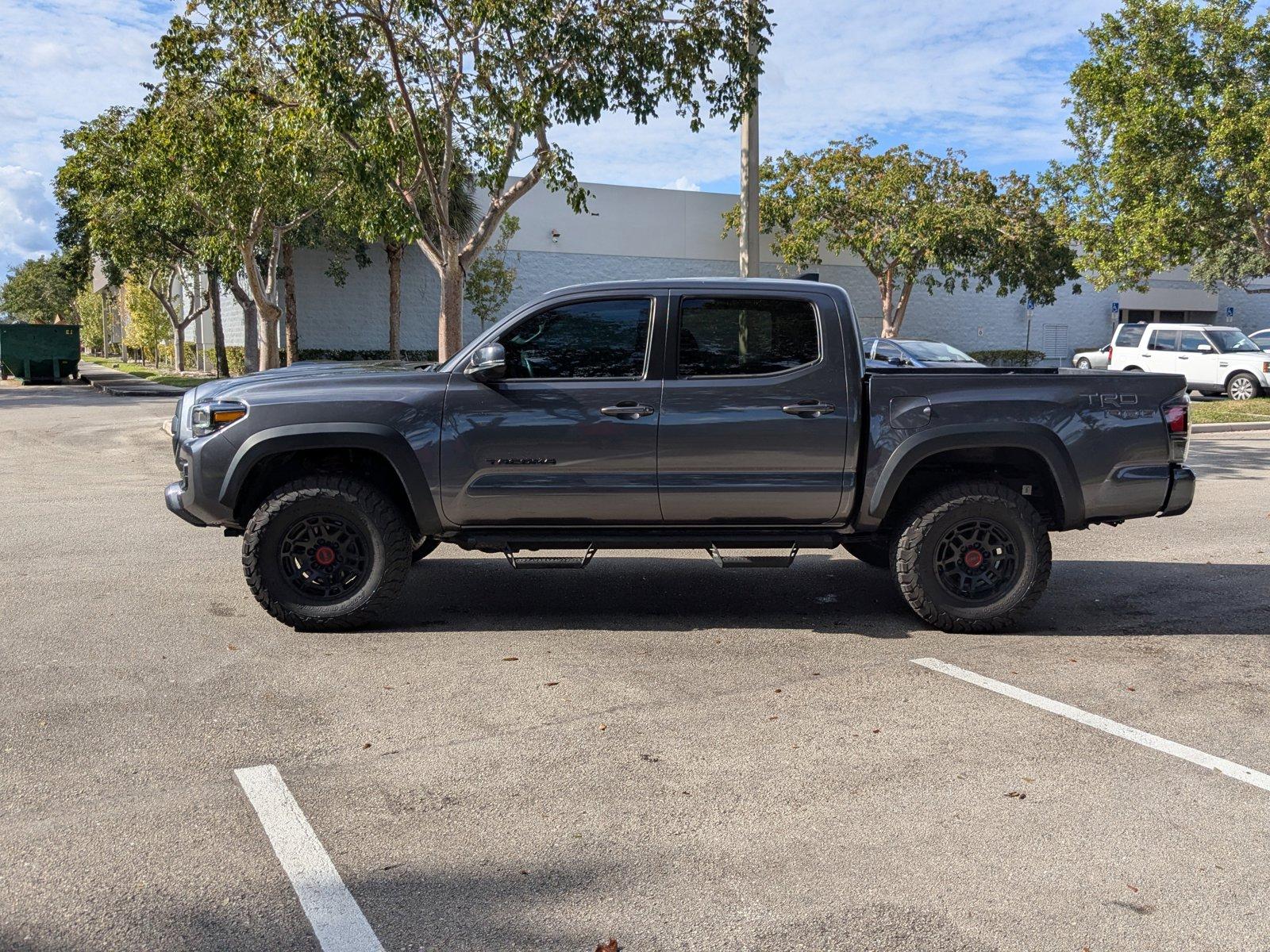 2022 Toyota Tacoma 4WD Vehicle Photo in West Palm Beach, FL 33417