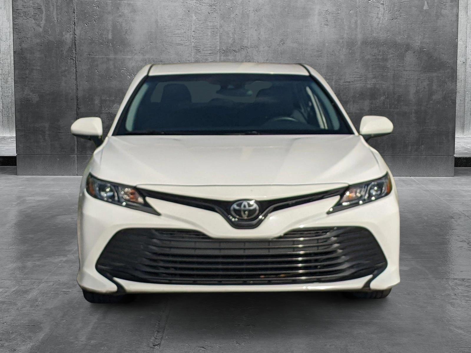 2018 Toyota Camry Vehicle Photo in Pembroke Pines , FL 33084