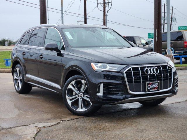 2021 Audi Q7 Vehicle Photo in SUGAR LAND, TX 77478-0000