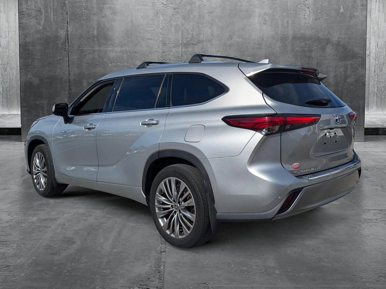 2021 Toyota Highlander Vehicle Photo in Winter Park, FL 32792