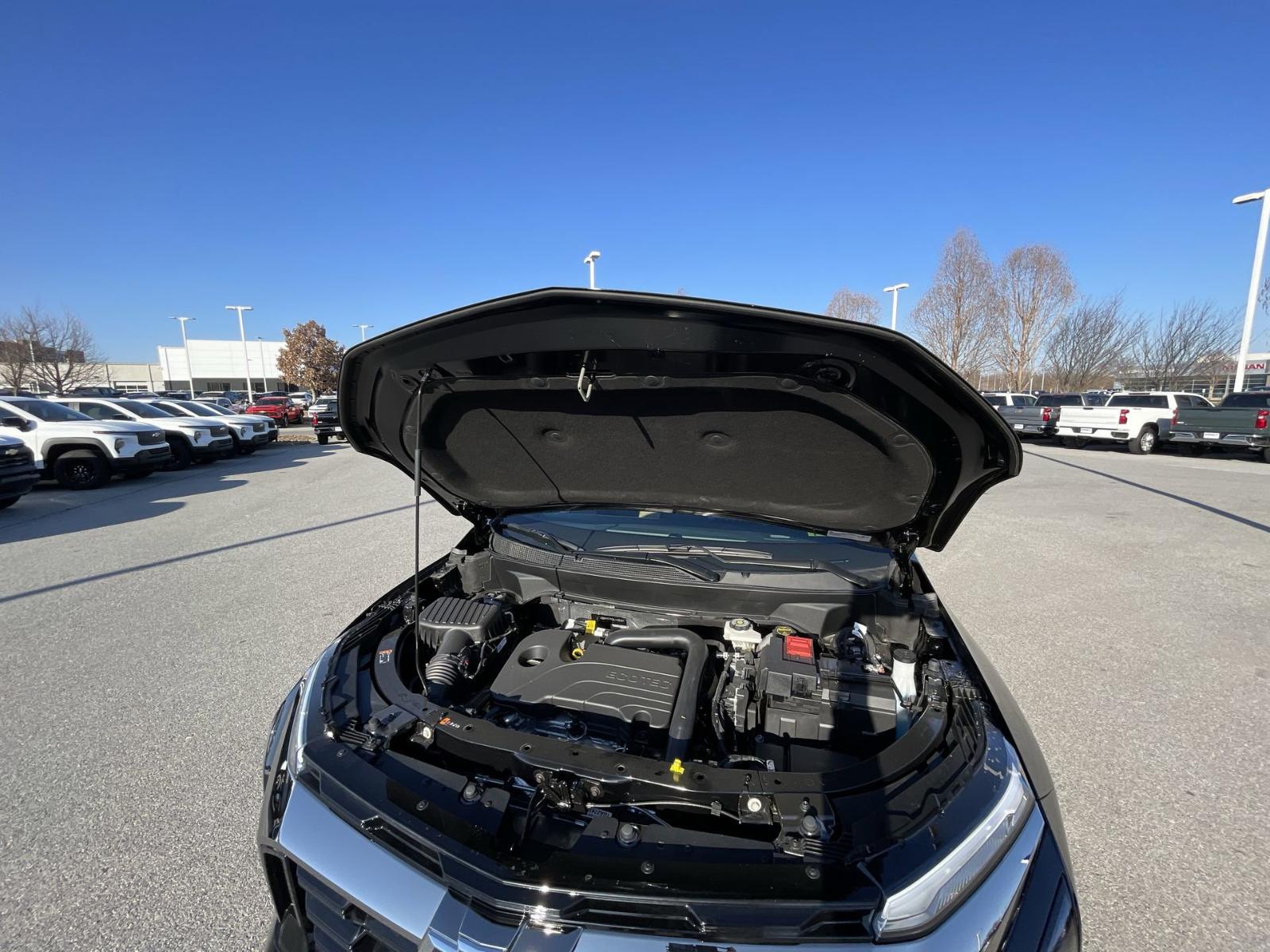 2025 Chevrolet Equinox Vehicle Photo in BENTONVILLE, AR 72712-4322