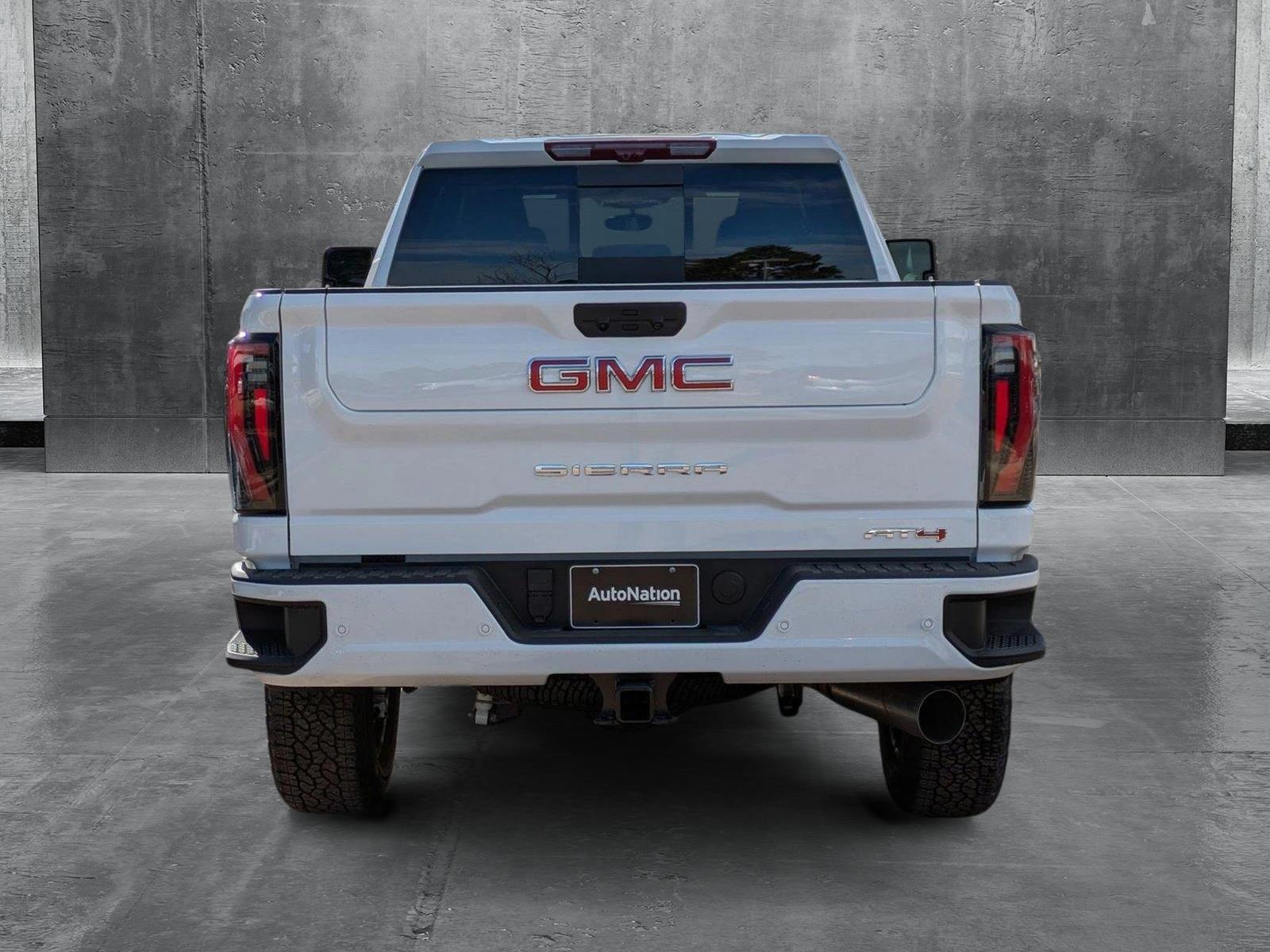 2025 GMC Sierra 2500 HD Vehicle Photo in GOLDEN, CO 80401-3850