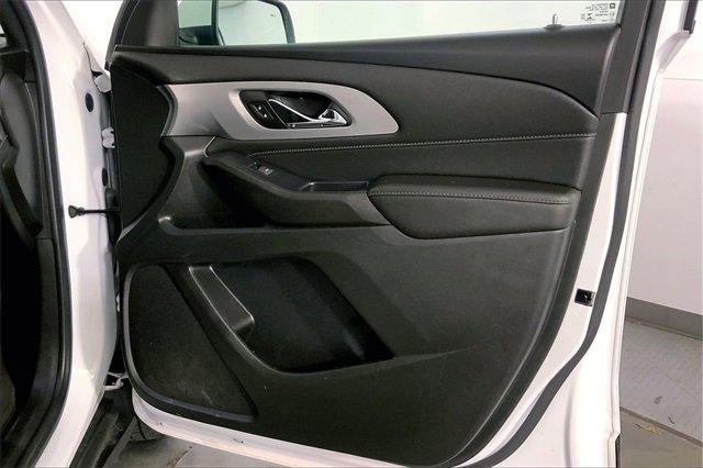 2022 Chevrolet Traverse Vehicle Photo in KANSAS CITY, MO 64114-4502