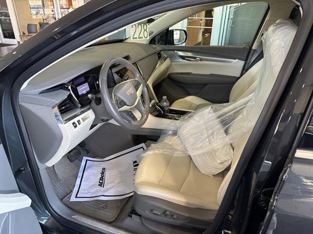 2022 Cadillac XT5 Vehicle Photo in TREVOSE, PA 19053-4984