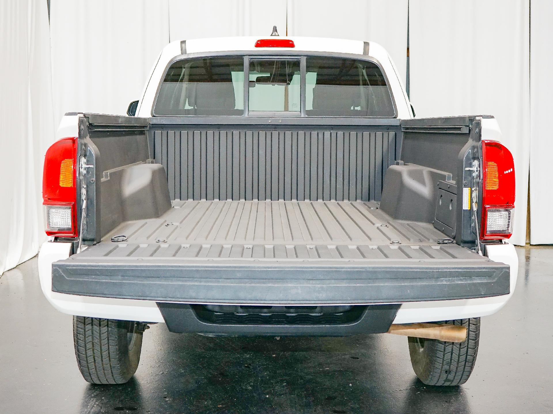 2021 Toyota Tacoma 2WD Vehicle Photo in SMYRNA, DE 19977-2874