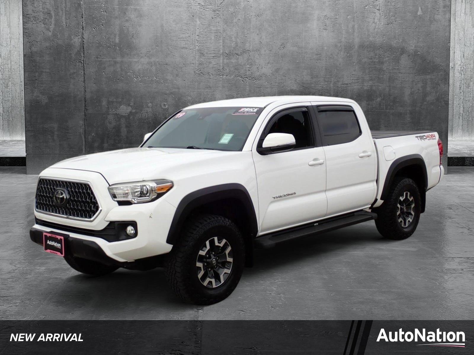 2019 Toyota Tacoma 4WD Vehicle Photo in DENVER, CO 80221-3610