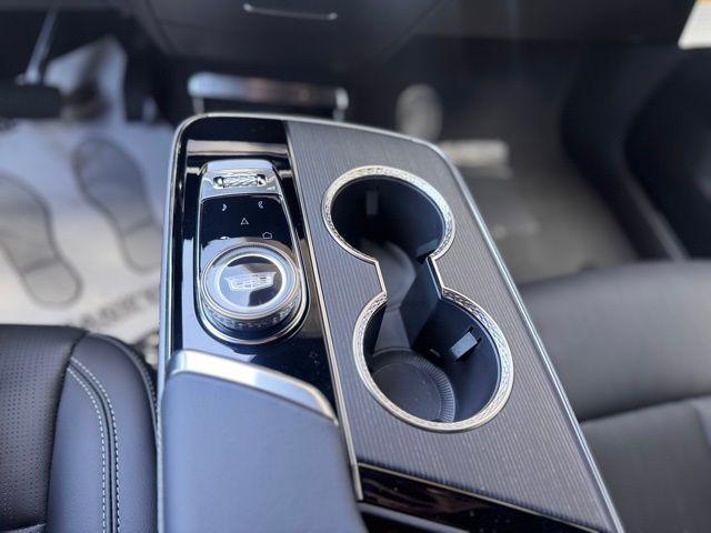 2025 Cadillac LYRIQ Vehicle Photo in DELRAY BEACH, FL 33483-3294