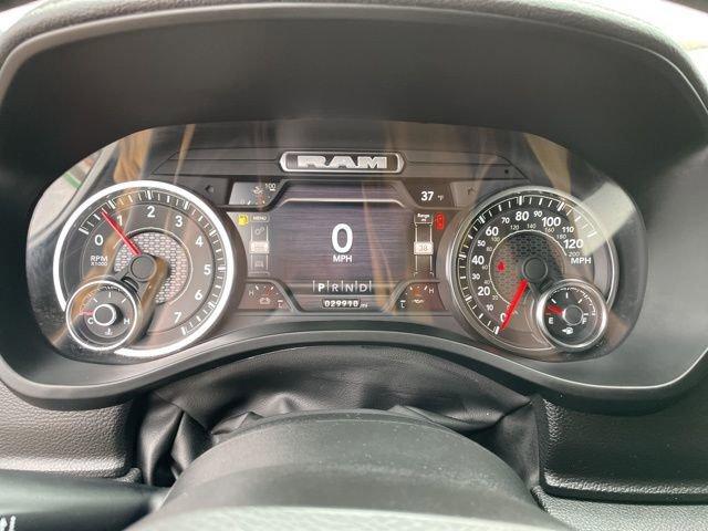 2023 Ram 1500 Vehicle Photo in MEDINA, OH 44256-9631