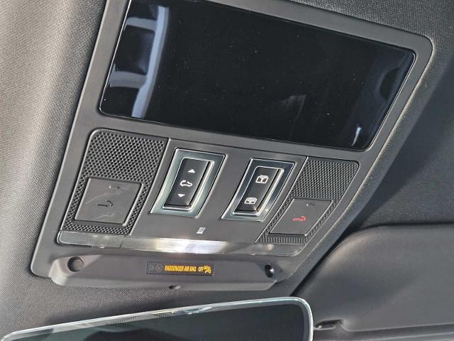 2025 Defender Vehicle Photo in AUSTIN, TX 78717