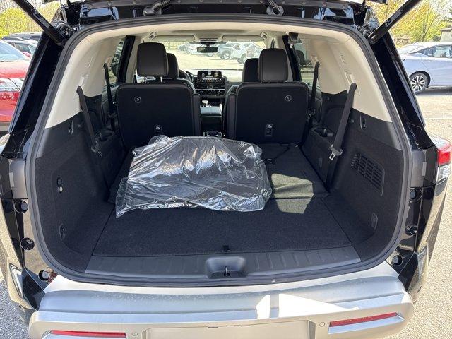 2025 Nissan Pathfinder Vehicle Photo in Flemington, NJ 08822