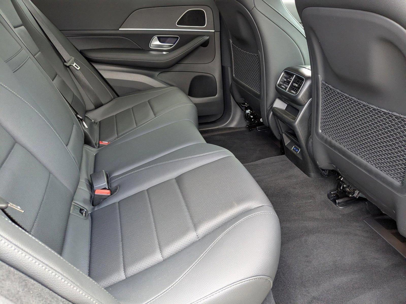 2025 Mercedes-Benz GLE Vehicle Photo in Miami, FL 33169