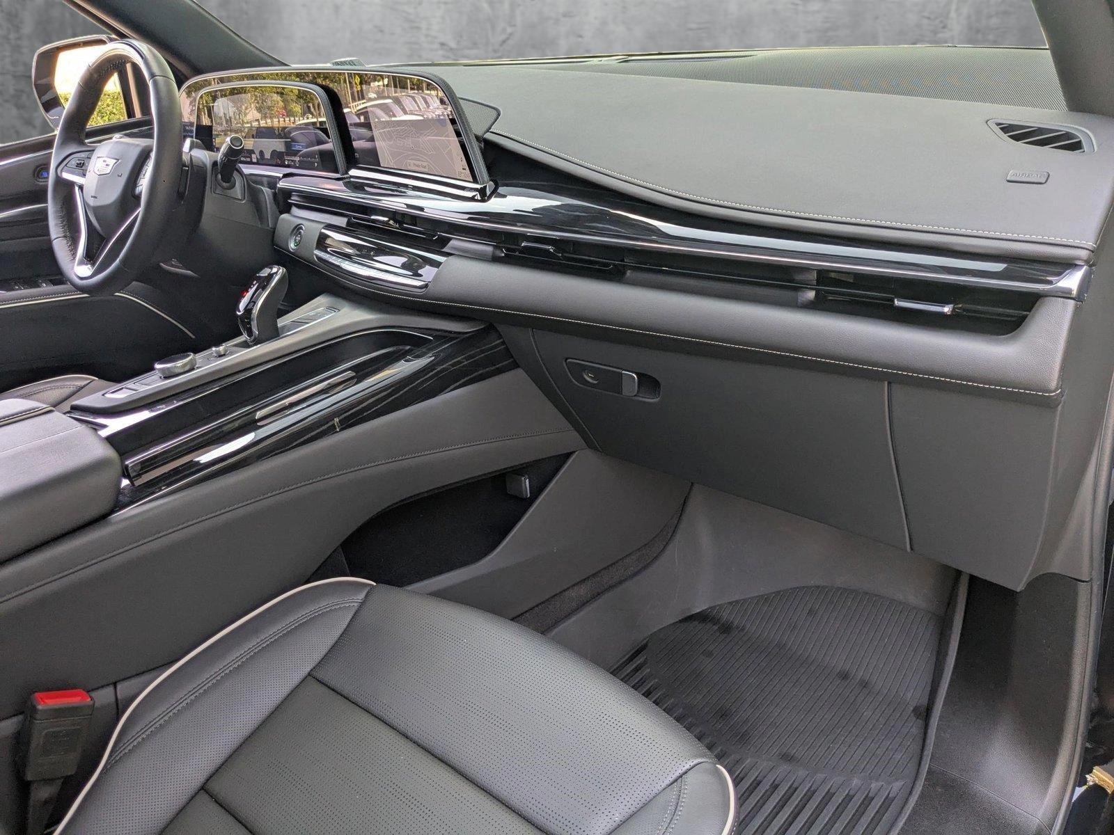 2024 Cadillac Escalade ESV Vehicle Photo in Pompano Beach, FL 33064