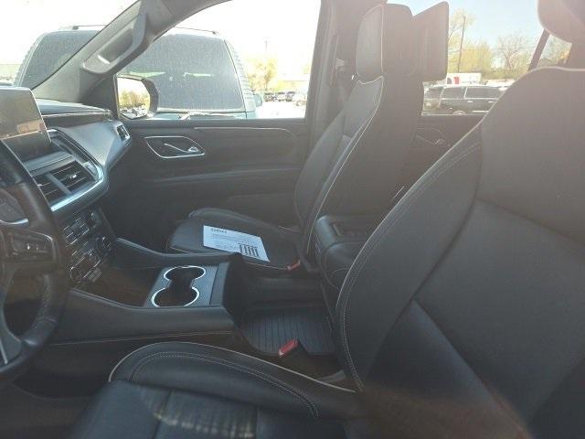 2022 Chevrolet Suburban Vehicle Photo in ENGLEWOOD, CO 80113-6708