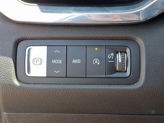 2024 GMC Acadia Vehicle Photo in WATERTOWN, CT 06795-3318