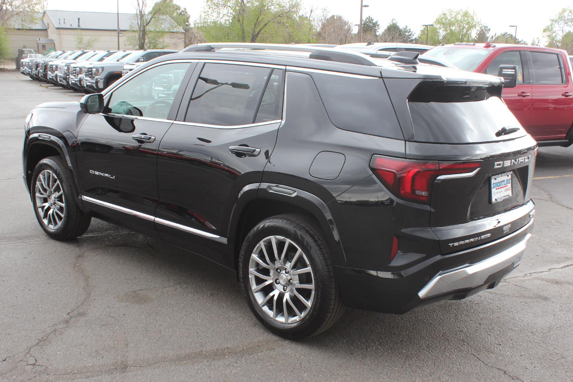 2026 GMC Terrain Vehicle Photo in AURORA, CO 80012-4011