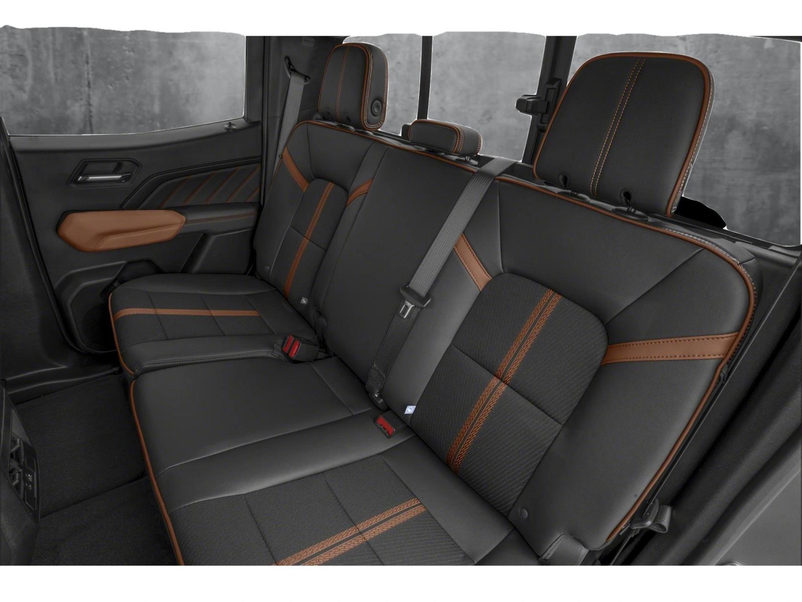 2025 GMC Canyon Vehicle Photo in LONE TREE, CO 80124-2750