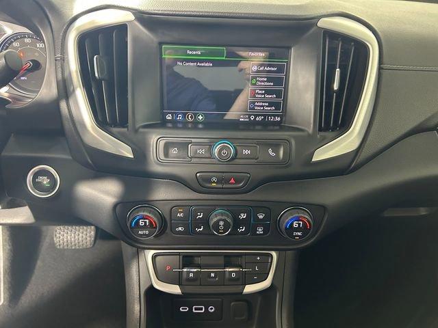2023 GMC Terrain Vehicle Photo in MEDINA, OH 44256-9631