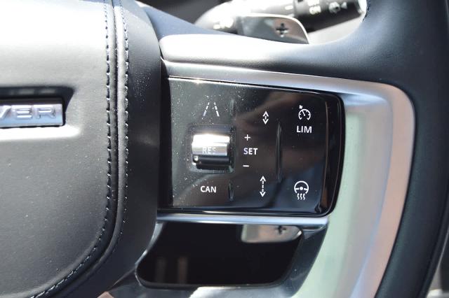 2025 Range Rover Vehicle Photo in Houston, TX 77090