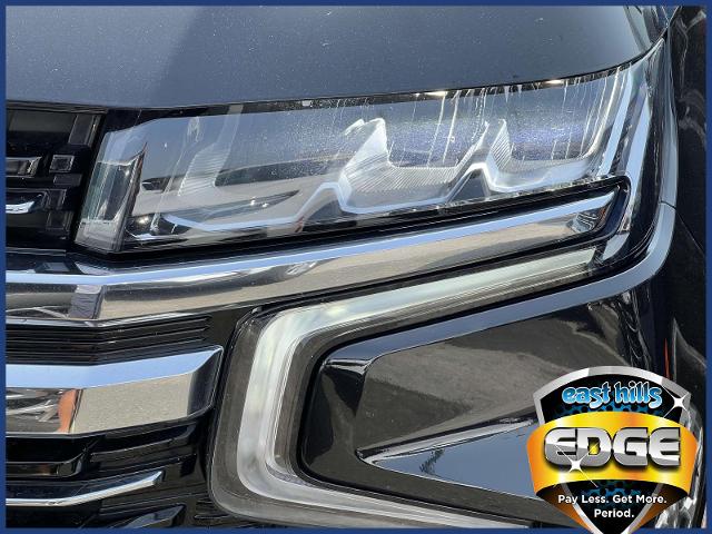 2023 Chevrolet Suburban Vehicle Photo in Roslyn, NY 11576