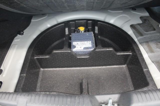 2013 Hyundai ELANTRA Coupe Vehicle Photo in Green Bay, WI 54304