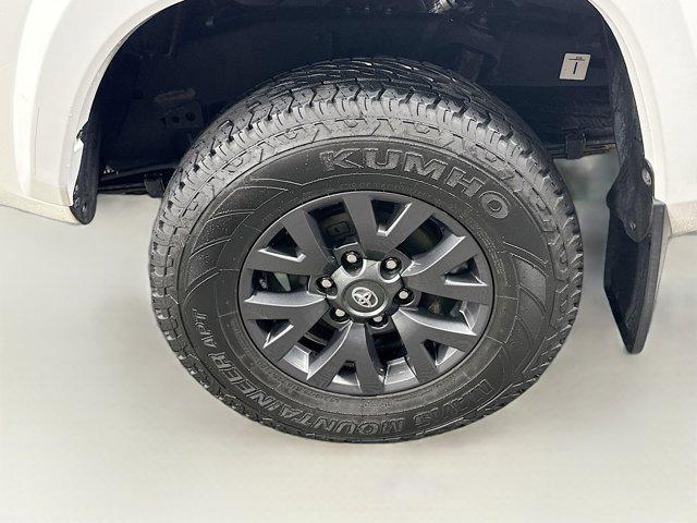 2022 Toyota Tacoma 4WD Vehicle Photo in Flemington, NJ 08822
