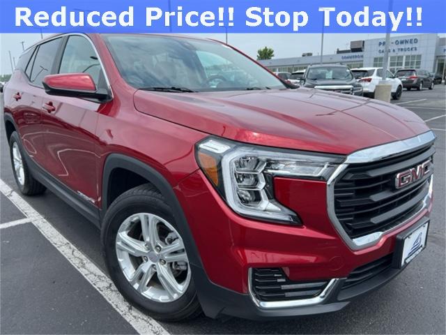 2024 GMC Terrain Vehicle Photo in GREEN BAY, WI 54304-5303