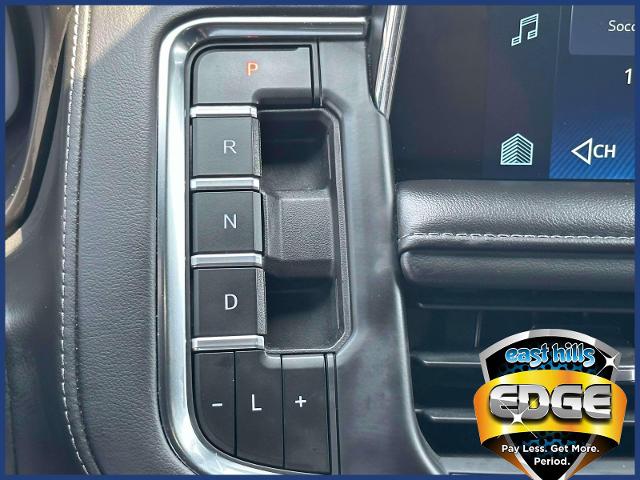 2023 Chevrolet Suburban Vehicle Photo in Roslyn, NY 11576