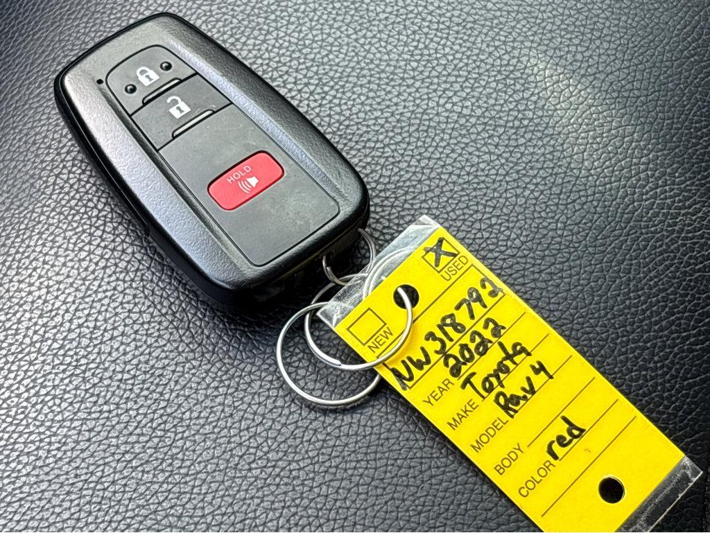 2022 Toyota RAV4 Vehicle Photo in POOLER, GA 31322-3252