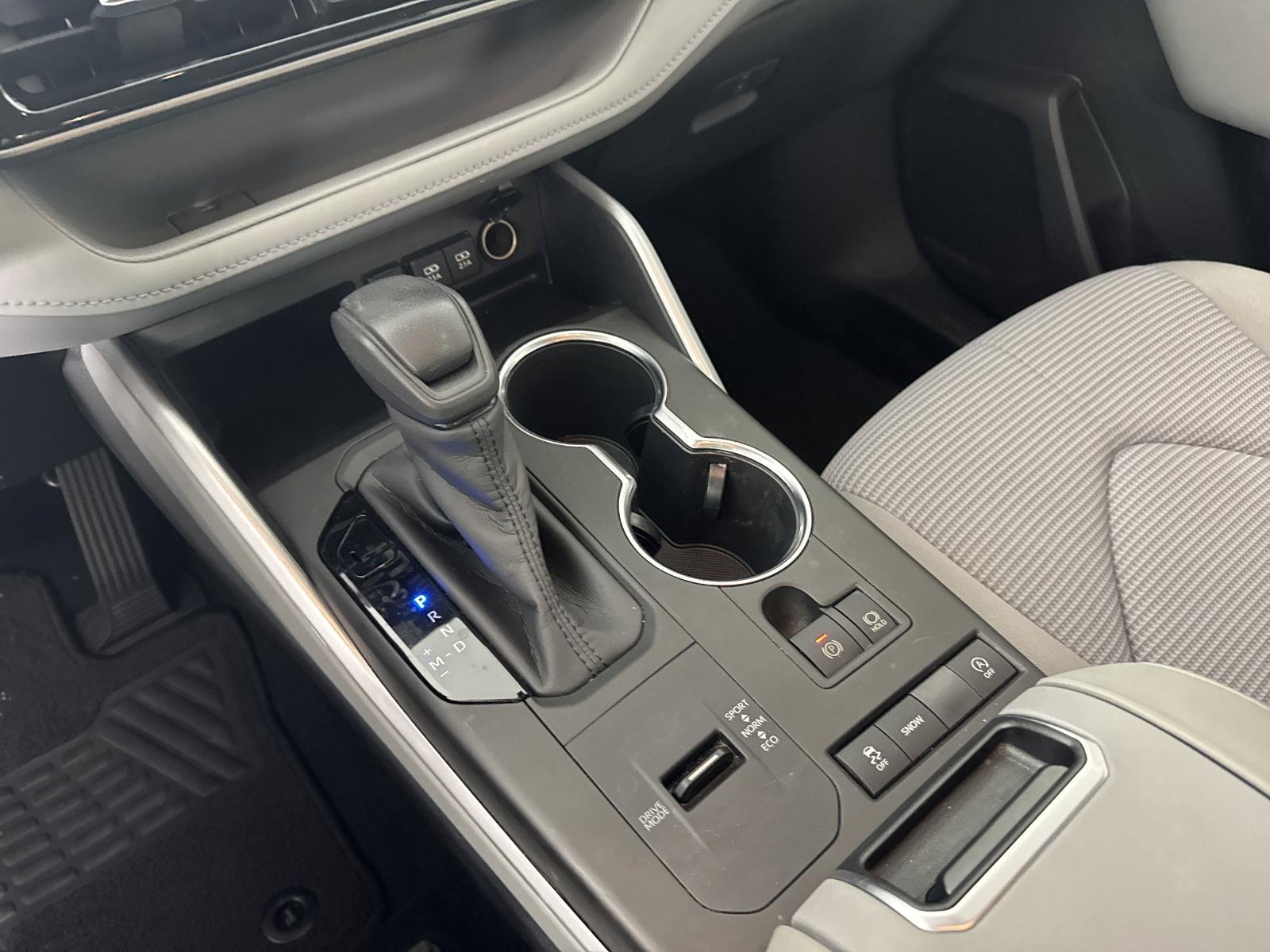 2020 Toyota Highlander Vehicle Photo in Georgetown, TX 78626
