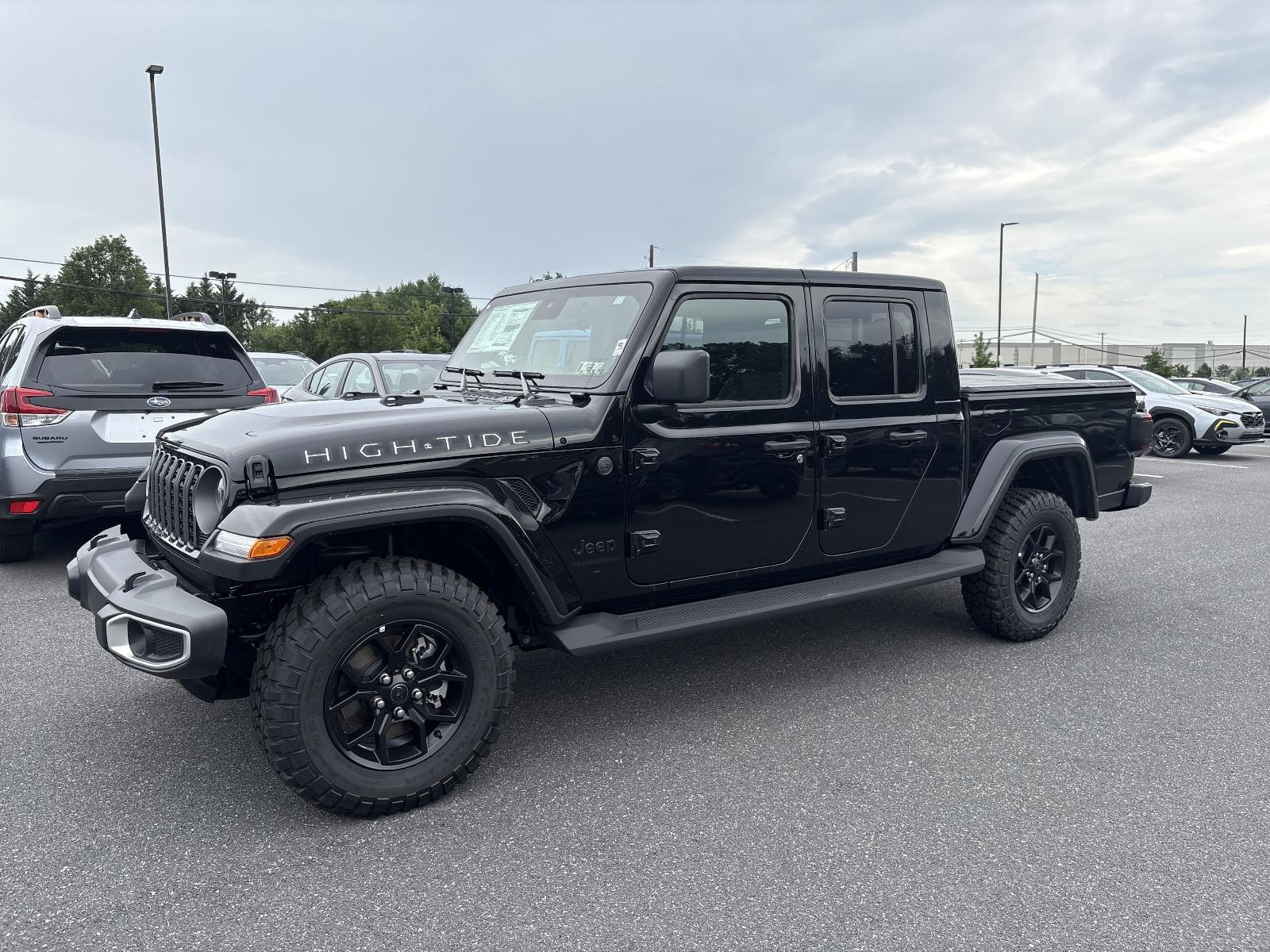 2025 Jeep Gladiator Vehicle Photo in Mechanicsburg, PA 17050-1707