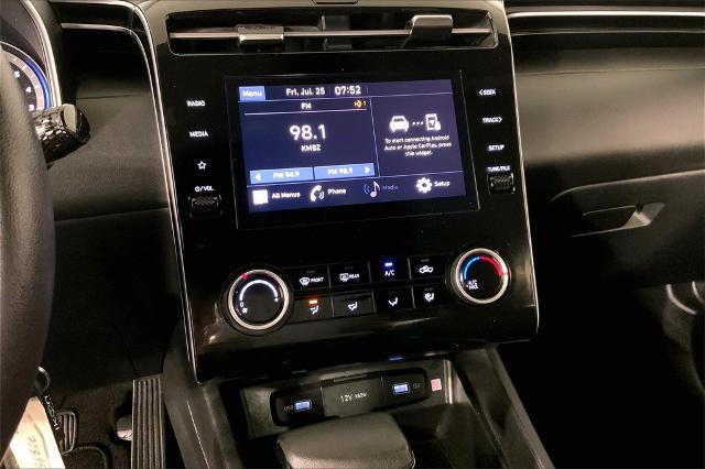 2023 Hyundai SANTA CRUZ Vehicle Photo in Lees Summit, MO 64086